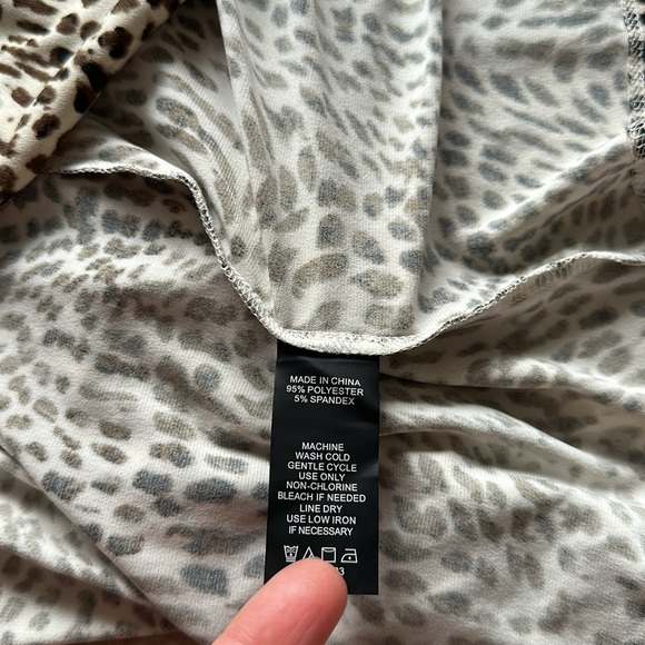 New Vince Camuto Maxi Leopard Dress Field Khaki Sz 2X - Picture 5 of 5